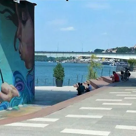 Beograd Na Vodi - Bw Iris Apartamento *